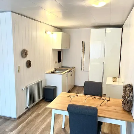 Zimmer In Geislingen Apartmán